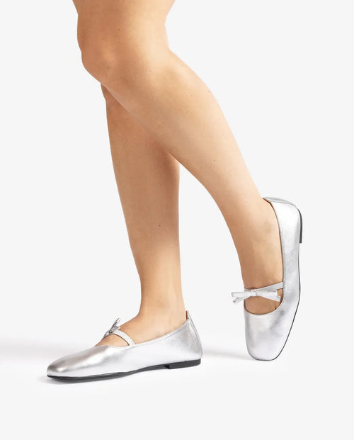 Ballerina a Punta Quadrata in Pelle Argento – Pointure